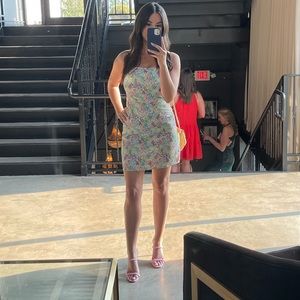 Lulus “The Perfect Date White floral Sleeveless mini dress” size small